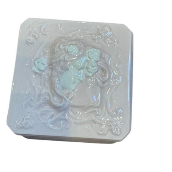 Art Nouveau Style Ceramic Vanity Bath Set - Picture 4 of 14